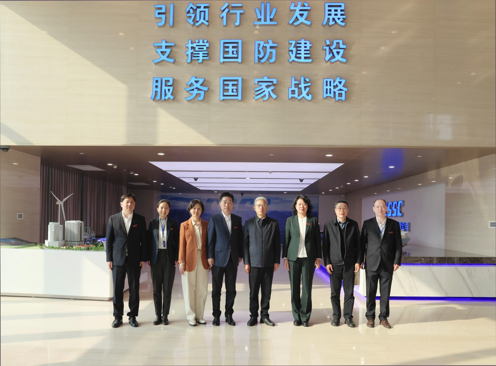 合影.jpg